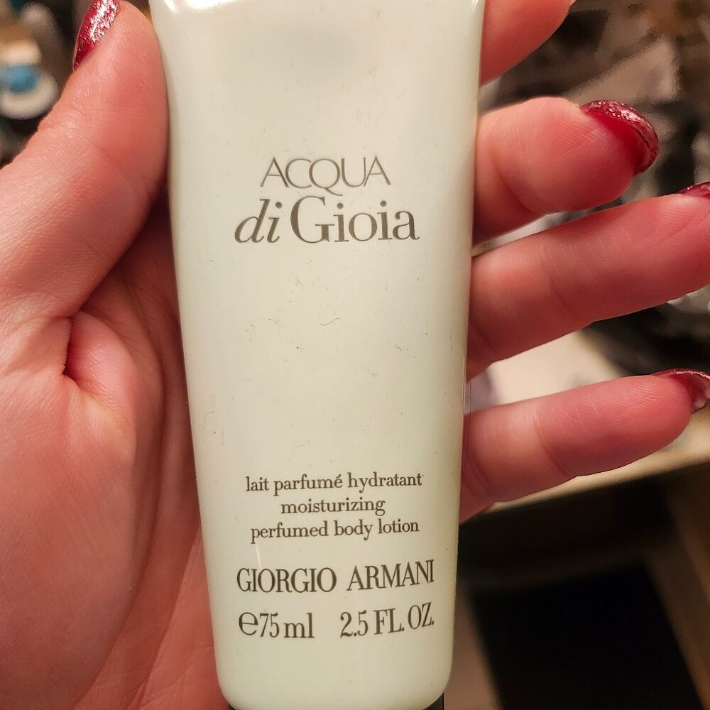 Acqua di Gioa perfumed body lotion